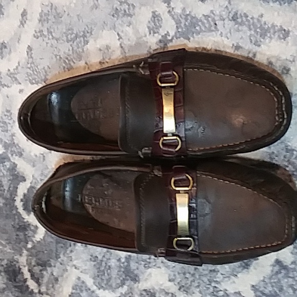 Men's Shoes - Picture 3 of 9